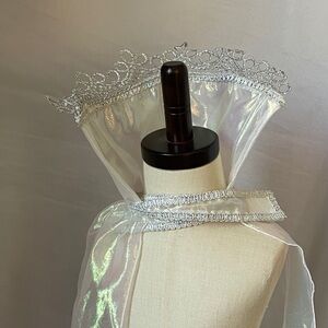 Disney cape, one size